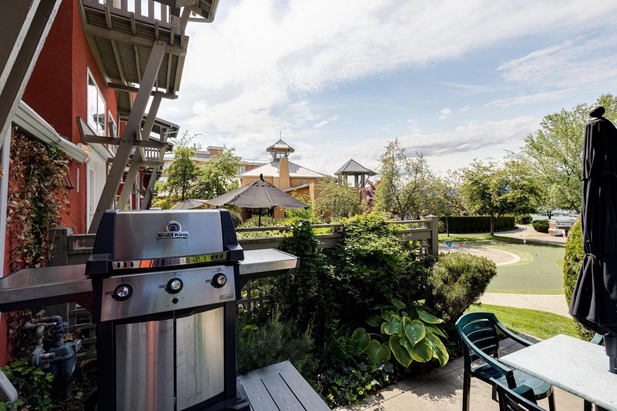Manteo at Eldorado Resort Kelowna Exterior foto