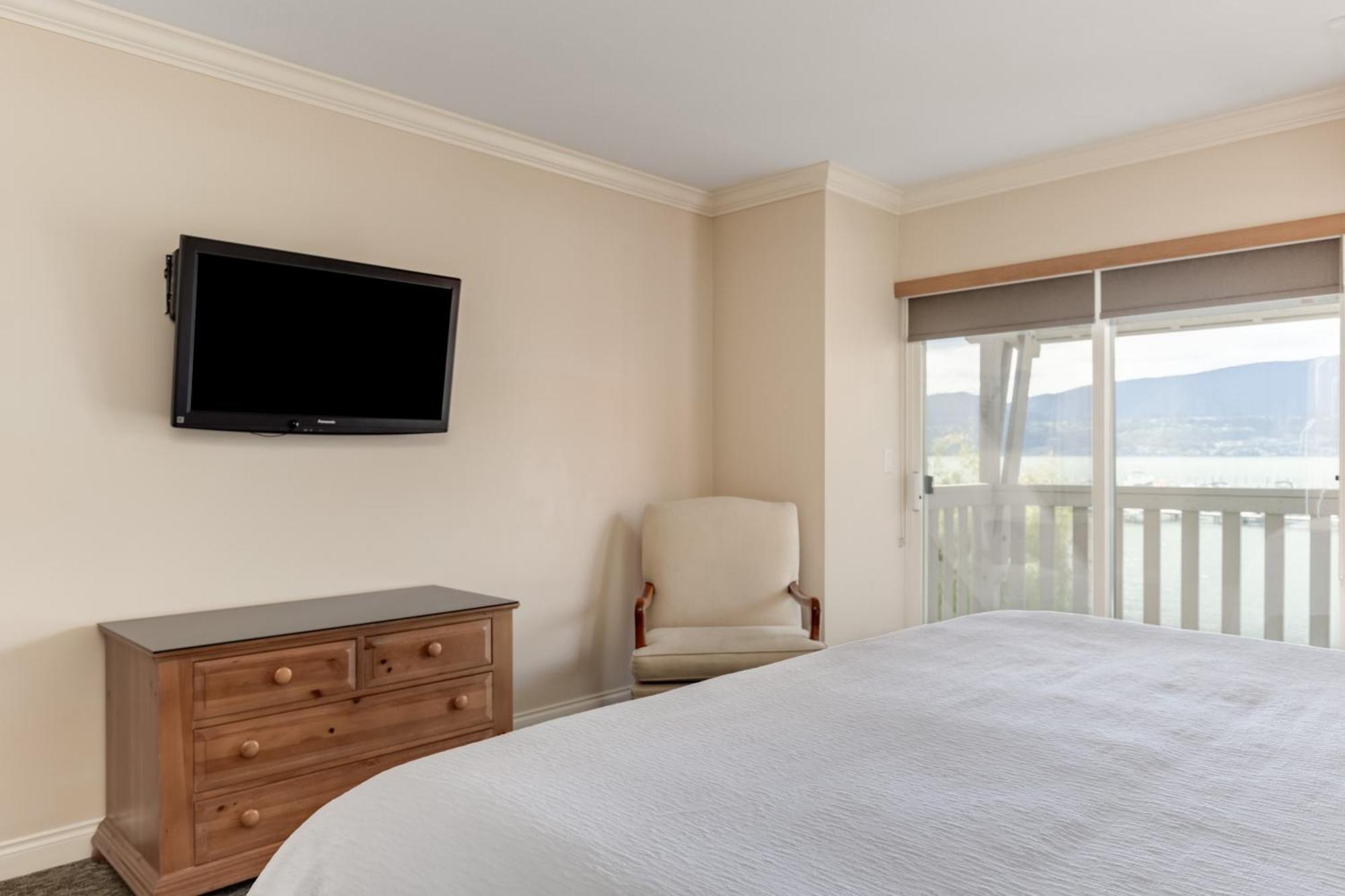 Manteo at Eldorado Resort Kelowna Exterior foto